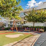 Sea & Sky Penthouse Апартаменти