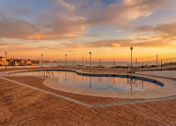 Апартаменты Sea & Sky Penthouse